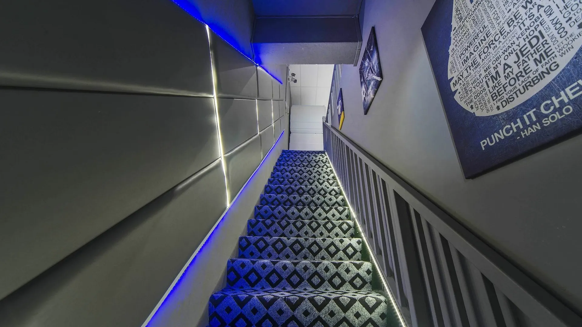 Zen Hostel Race Course Rd Сингапур 0*,
